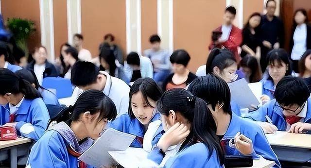 中小学学制改革，迈向522模式的新时代教育探索